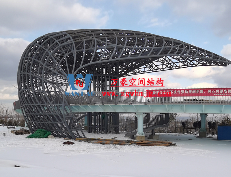 什么是異形鋼結(jié)構(gòu)？復(fù)雜空間異形鋼結(jié)構(gòu)該如何選擇廠家？