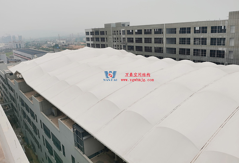 浙江真愛(ài)毯業(yè)科技有限公司廠(chǎng)房三屋面膜結(jié)構(gòu)工程完工大吉！