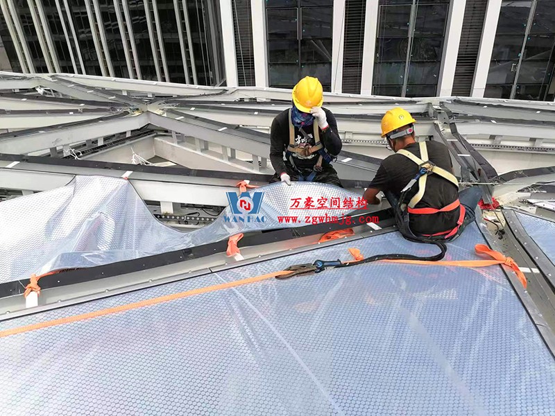 縱使烈日炎炎，腳步從未止歇！海南這個ETFE氣枕膜項目施工進(jìn)度有最新消息