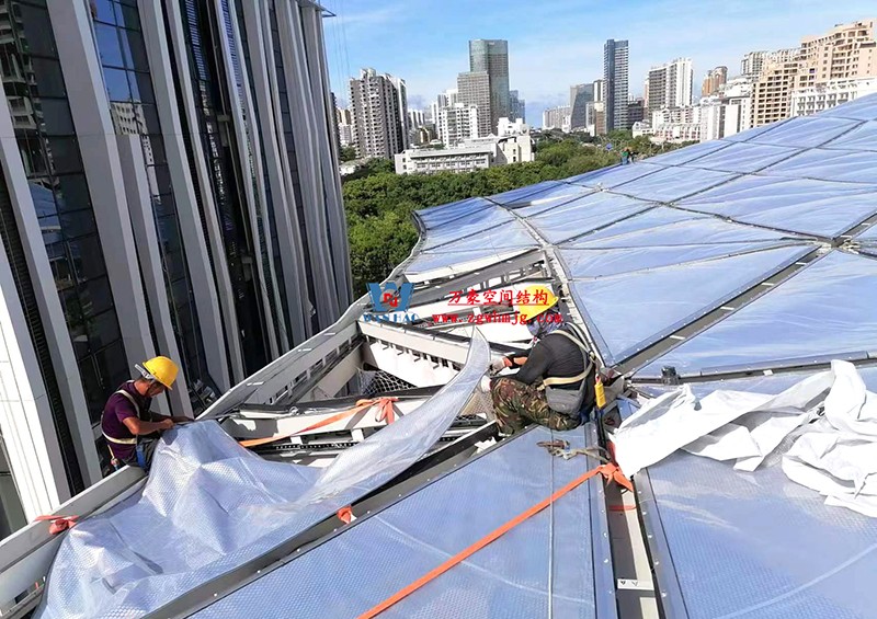 縱使烈日炎炎，腳步從未止歇！海南這個ETFE氣枕膜項目施工進(jìn)度有最新消息