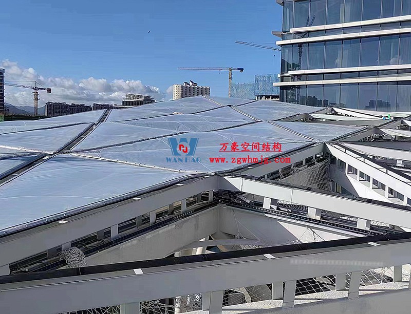 縱使烈日炎炎，腳步從未止歇！海南這個ETFE氣枕膜項目施工進(jìn)度有最新消息