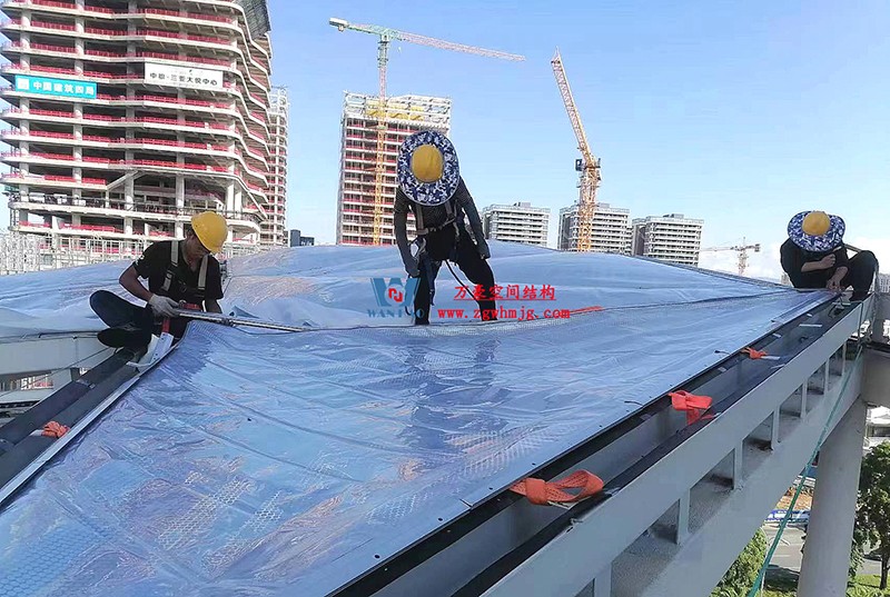 縱使烈日炎炎，腳步從未止歇！海南這個ETFE氣枕膜項目施工進(jìn)度有最新消息