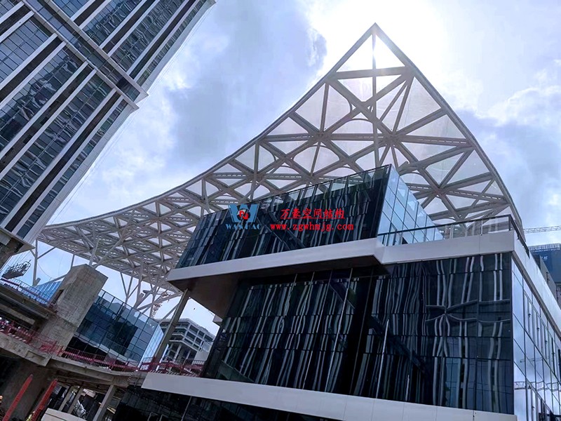 縱使烈日炎炎，腳步從未止歇！海南這個ETFE氣枕膜項目施工進(jìn)度有最新消息