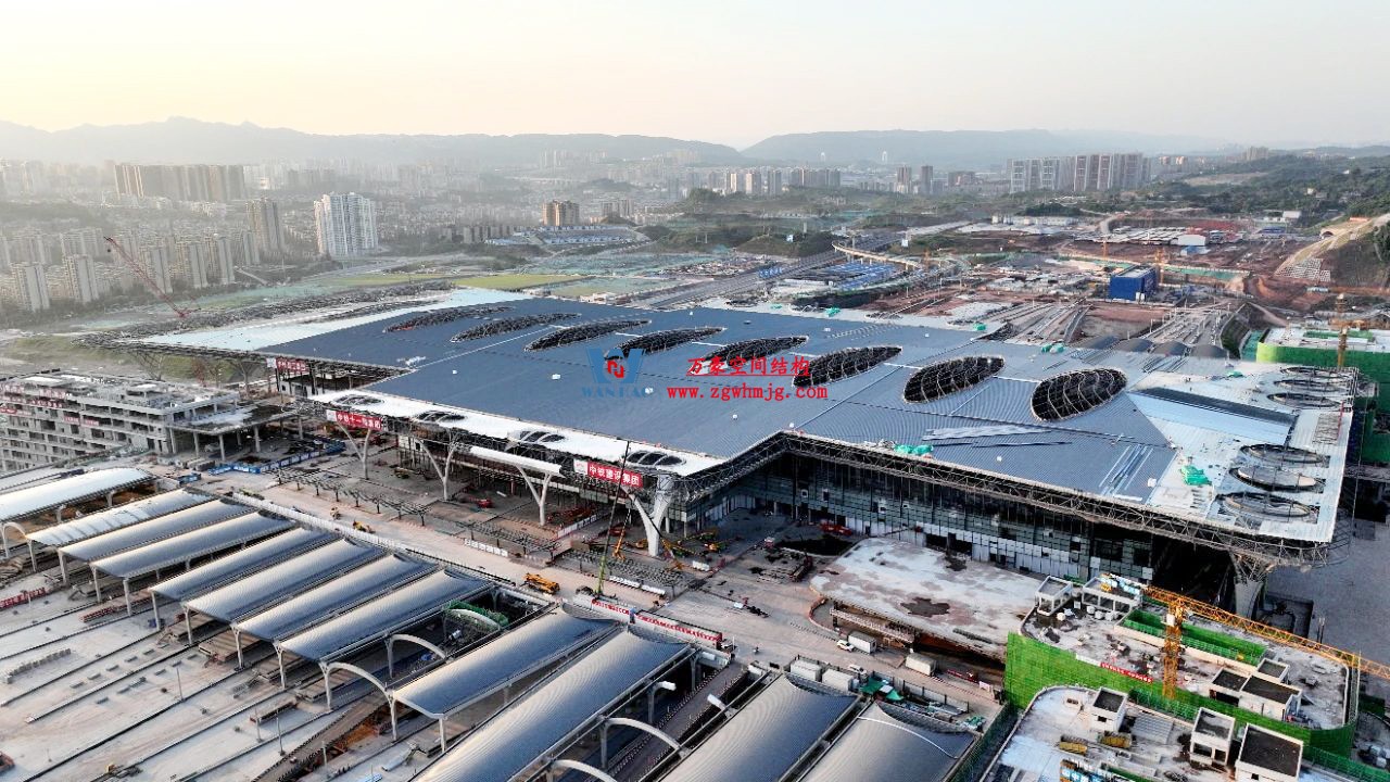 重慶東站站房正在加速建設(shè)，全力繪就項目新篇章