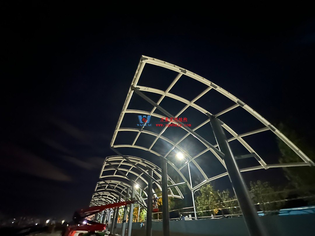 全面加速建設(shè)，創(chuàng)建優(yōu)質(zhì)精品工程