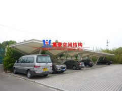 做膜結構車棚報價價格差距很大，該怎么選膜結構公司?