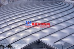 影響張拉膜結(jié)構(gòu)工程價格因素有哪些?張拉膜工程報價價格跟哪些有關(guān)？