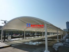 膜結(jié)構(gòu)車棚在冬季施工應(yīng)該采取哪些措施？
